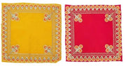 Set di 2 tappeti decorativi di Aasan fluidezza, Pooja-stoffa (dimensioni: -12 pollici x 12 pollici) per decorazioni tradizionali multifunzionali per il festival Pooja. Articolo: Pooja-articolo: Laxmi gialla (rosa, gialla)