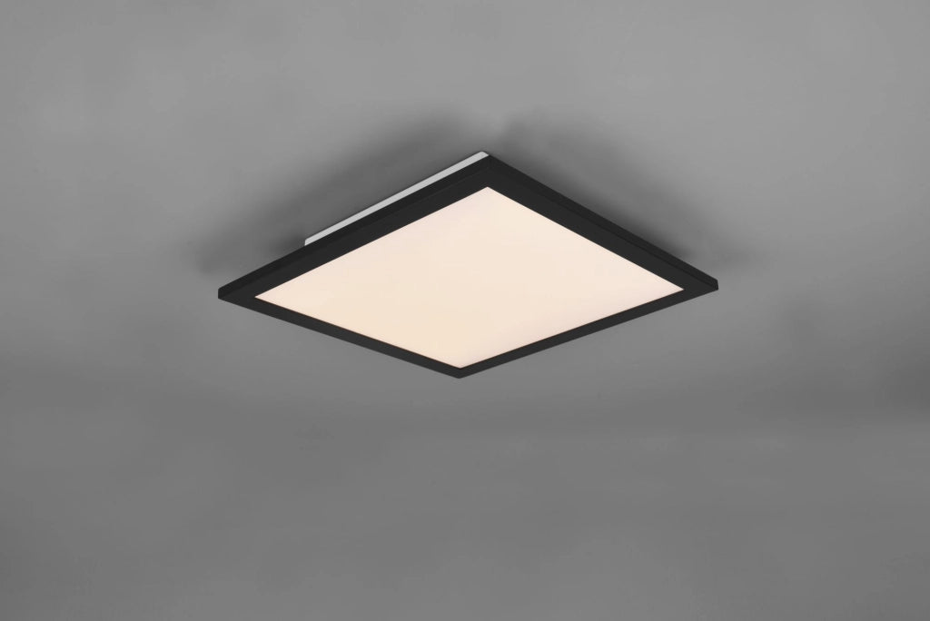 GAMMA PLAFONIERA LED 13,5W 1600lm, 2700 - 6500K  QUADRATA BORDO NERO CON TELECOMANDO MULTIFUNZIONE 29,5X29,5CM DIMMERABILE