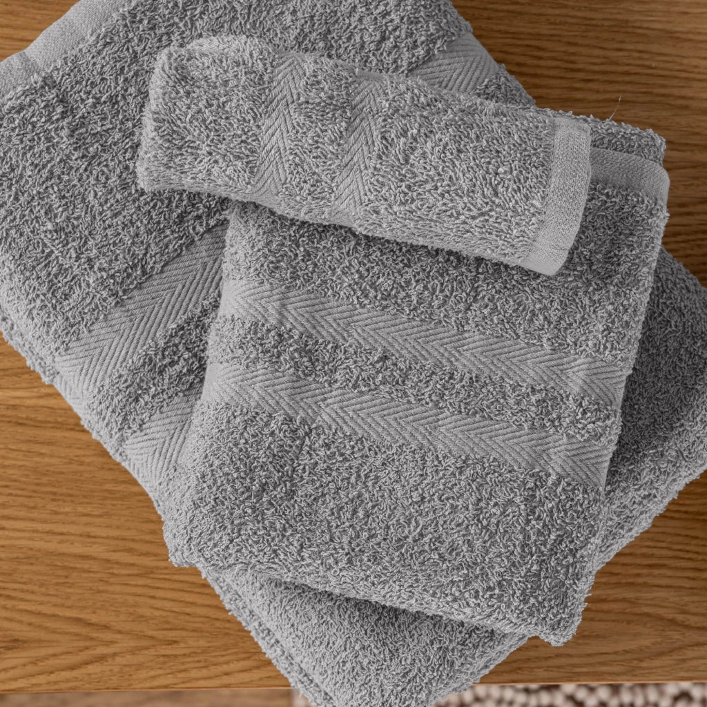 Set Asciugamani Bagno 6 Pezzi in Spugna di Cotone 400 g/m², 2 Teli 70x140 cm, 2 Asciugamani 50x90 cm e 2 Ospiti 30x50 cm, Morbidi e Assorbenti Grigio