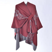 Mantella da donna in cashmere double-face con spacco