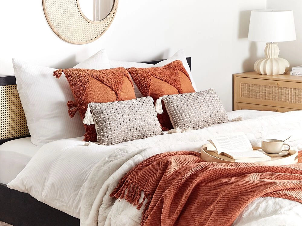Set di 2 cuscini in tessuto di poliestere tortora 45 x 25 cm con nappe e imbottitura soggiorno camera da letto