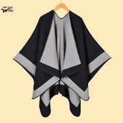 Mantella classica reversibile a tinta unita.