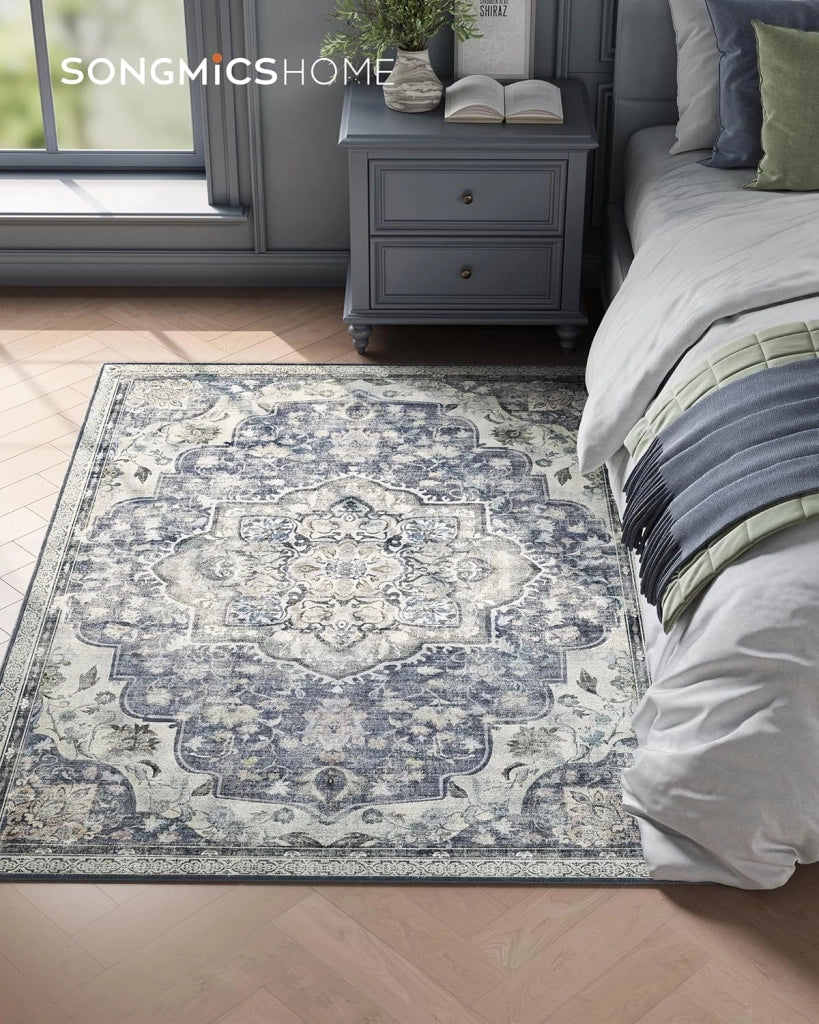 SONGMICS HOME Tappeto Antiscivolo 120 x 170 cm Camera da Letto, Stile Vintage Tradizionale, Ornamento per Soggiorno, Cucina, Ingresso, Sala da Pranzo, Lavabile in Lavatrice, Grigio Tortora TAR032G01
