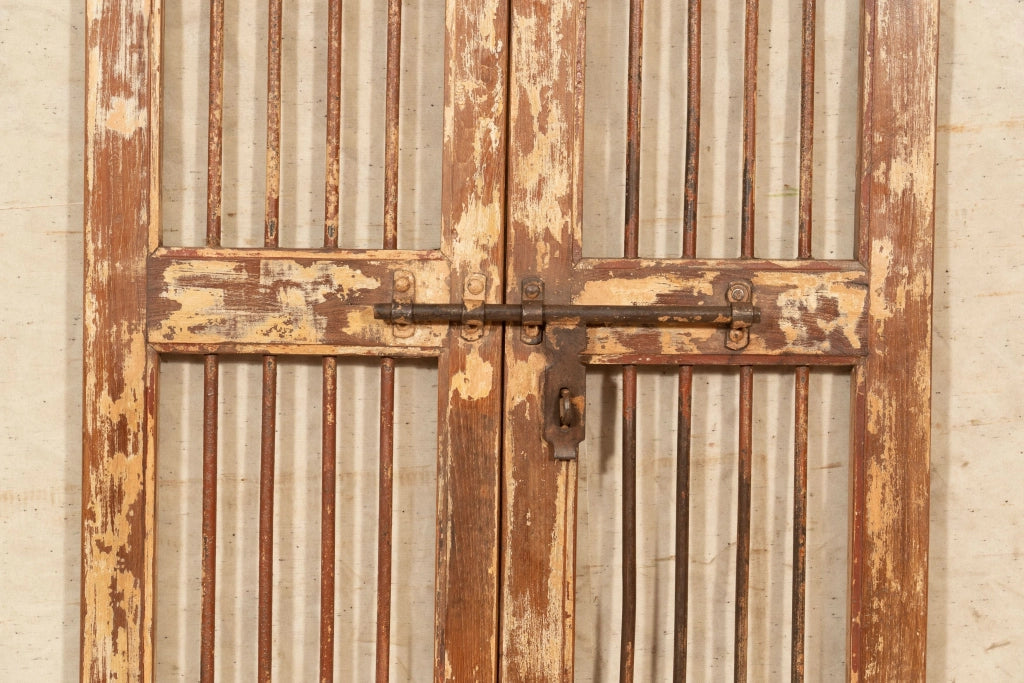 Biscottini Porta portone in legno massello e ferro da interno o da esterno vecchia e antica medievale scorrevole
