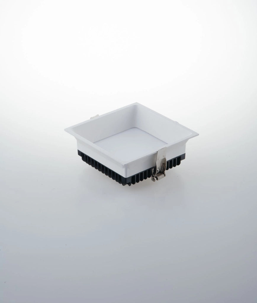 INC-XANTO-Q145 INCASSO LED XANTO BIANCO QUADRATO 17W CCT 3000K / 4000K / 6000K  2300LM 14,5X14,5X5,5CM