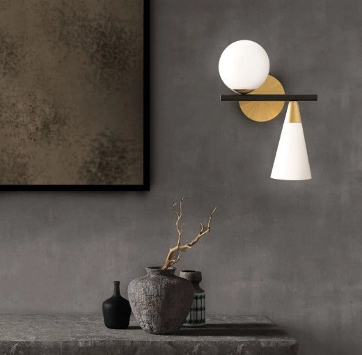 MIKADO-A Applique 2 luci struttura ottone spzzolato e vetro opale lampadine incluse E14 G9