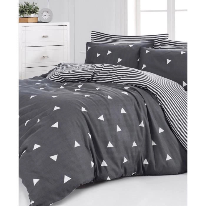 Completo letto - 1 copripiumino 220 x 240 cm + 2 federe 60 x 60 cm - 65% cotone, 35% poliestere - Grigio