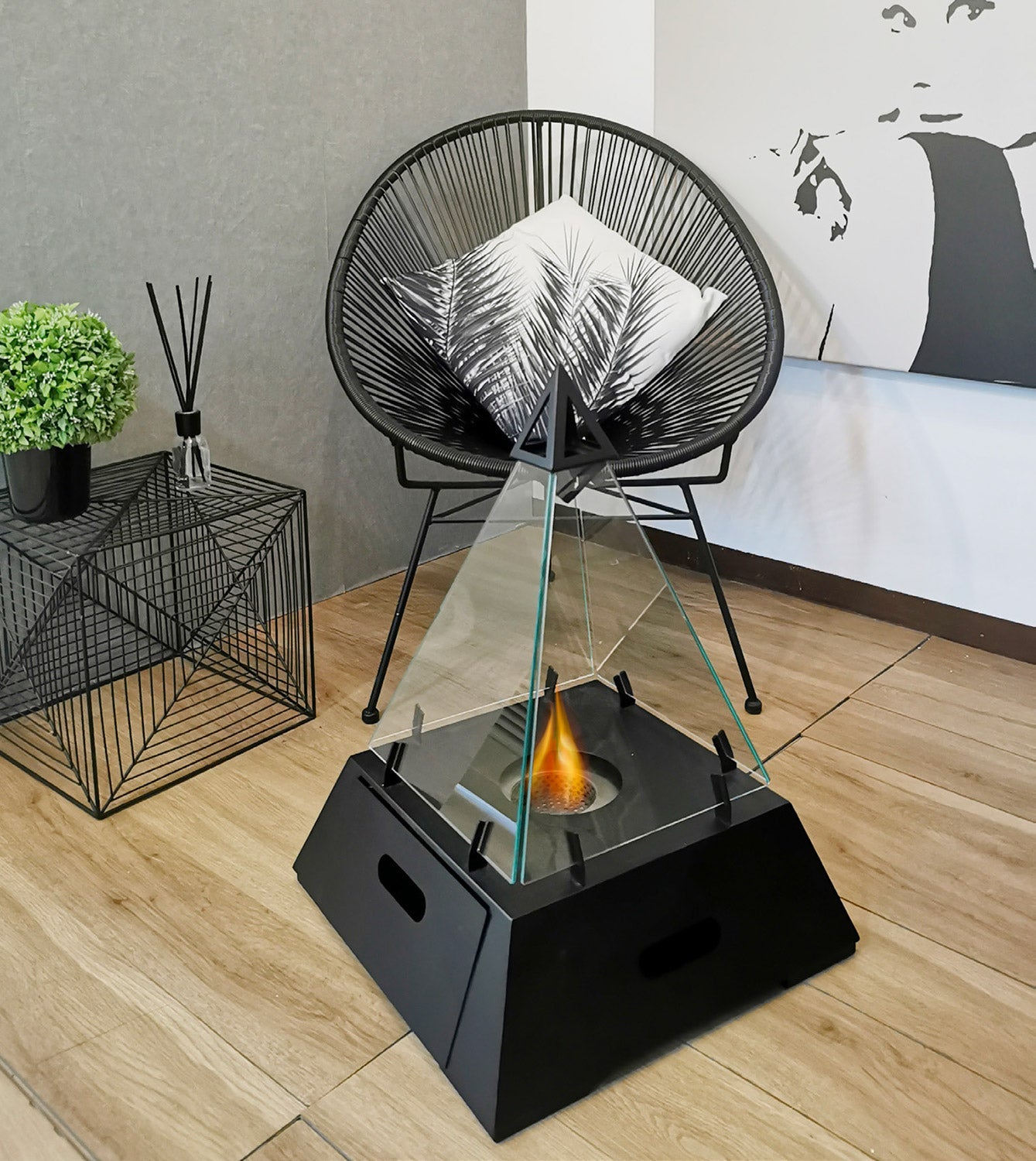 Camino a Bioetanolo da Pavimento 65x45x45 cm 3,10kW Las Vegas Junior Nero