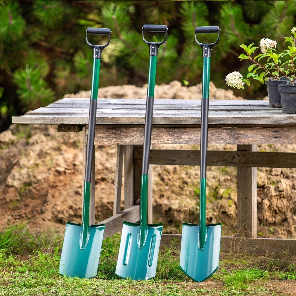 Pala dritta KADAX da giardino, 118 cm, in metallo, ergonomica e robusta.