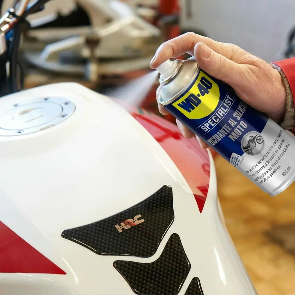 SPRAY WD-40 LUCIDANTE AL SILICONE MOTO  ml. 400