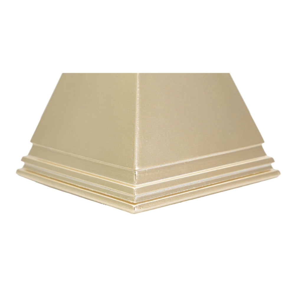 Scultura Piramide, Oro, Poliresina, 11,5x11,5x15,5 cm
