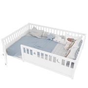 Letto per Bambini 140x190 cm; con Sponda e Serratura; Luna e Stelle - in Pino - Bianco