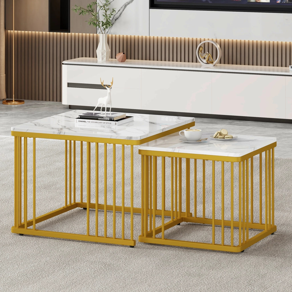 Tavolino da caffè set 2 pezzi effetto marmo lucido con gambe dorate; impilabili; per soggiorno