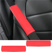 2 impianti di cinture di sicurezza con cuscini per spalle in pelle ecologica - rosso.