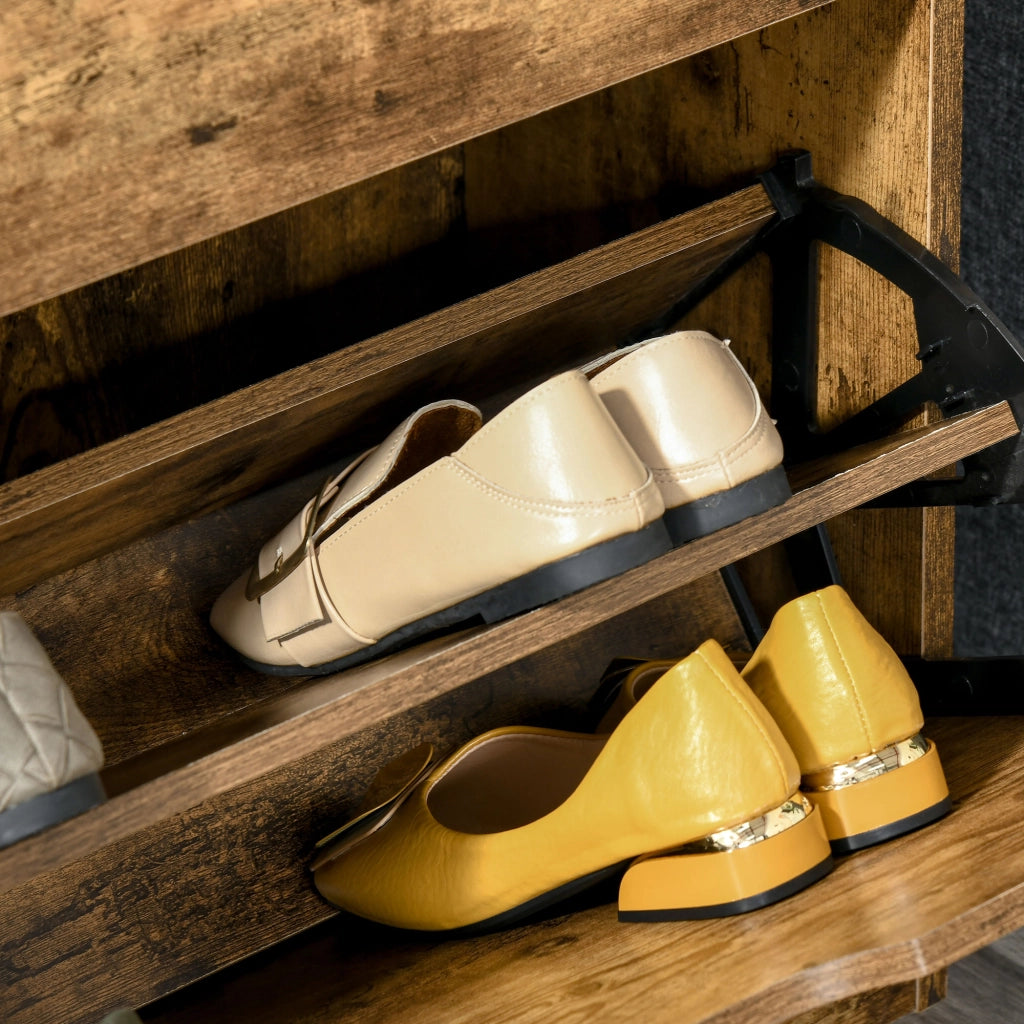 Easycomfort Mobile Scarpiera Salvaspazio a 3 Ante con Mensole Regolabili per 12-18 Scarpe, in Legno, 62.5x26x117.5cm, Marrone Rustico