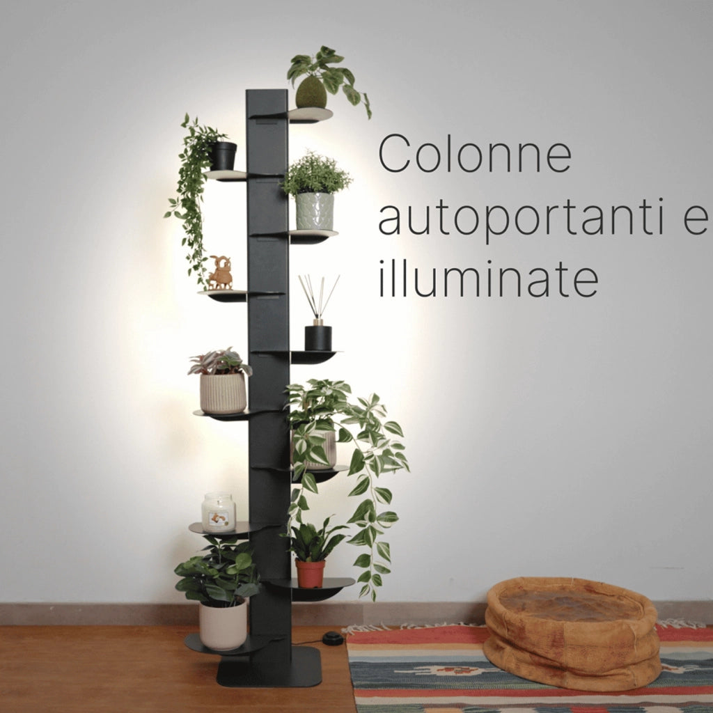 ALUBOX HYDRA Porta Piante Da Esterno E Interno A Colonna Autoportante Illuminato 167X49X30 Cm Porta Vasi Da Interno E Esterno Con Telaio In Alluminio E 10 Mensole 15,2 Kg
