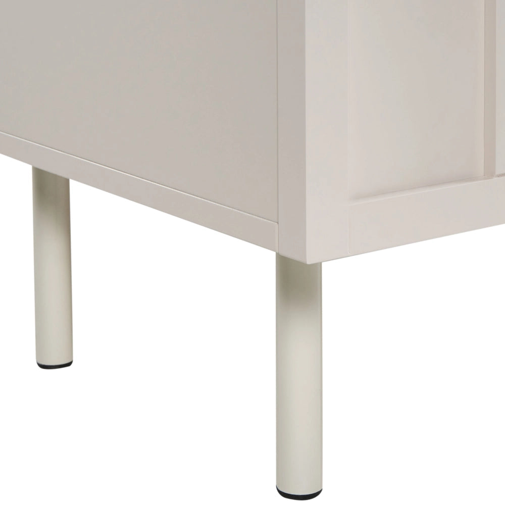 Comodino beige chiaro MDF Gambe in metallo 2 ripiani Cashmere Camera da letto dal design moderno