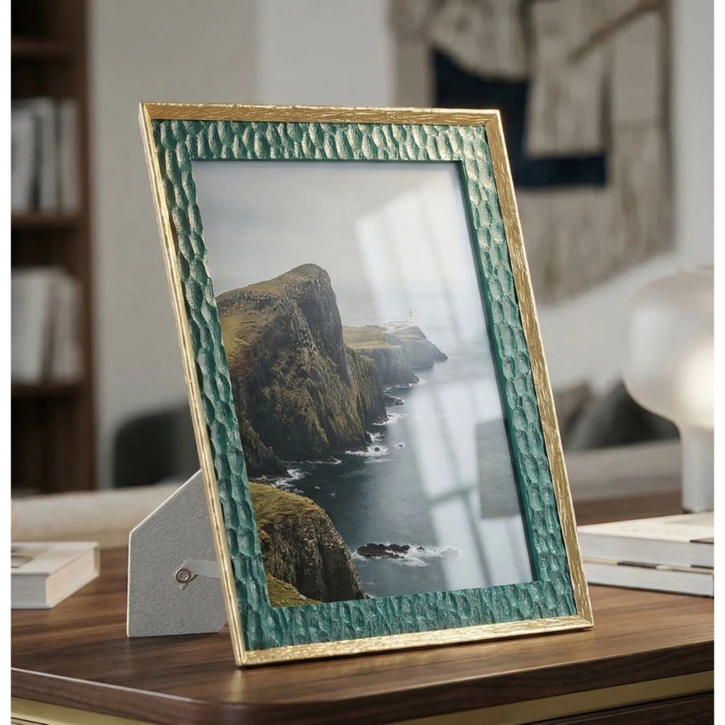 Cornice portafoto Grent in resina verde smeraldo e oro 20x25