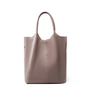 Borsa tote da donna capiente in vera pelle morbida, grigia