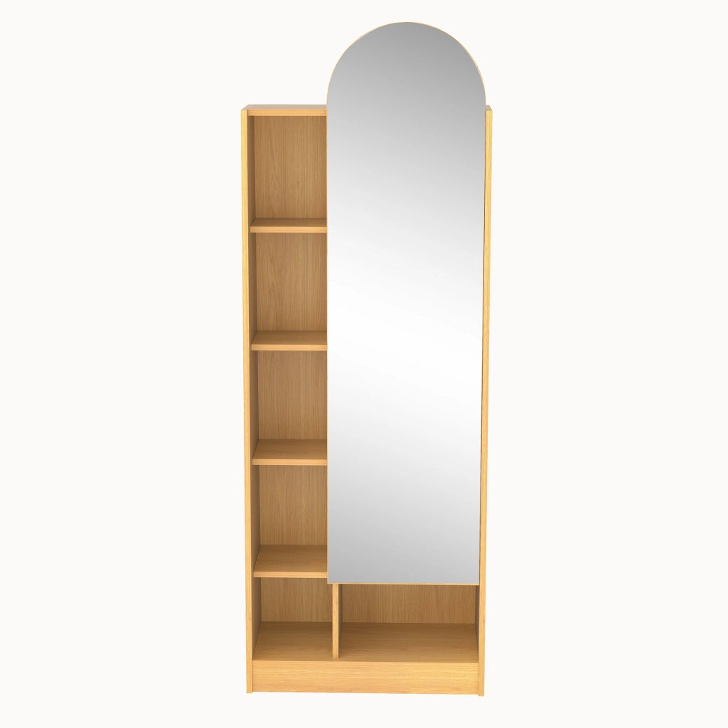 Scaffale alto con specchio a figura intera curvo e ripiani regolabili in MDF color naturale per ingresso e bagno