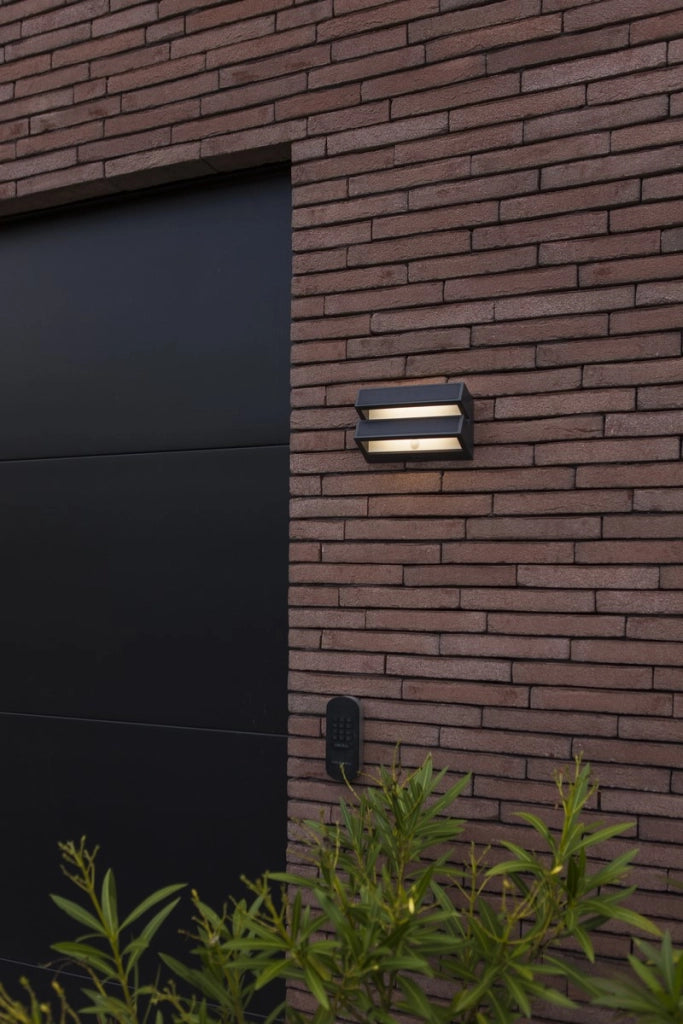 Applique solare LED PIR IP54 grigio scuro BARLO Lutec