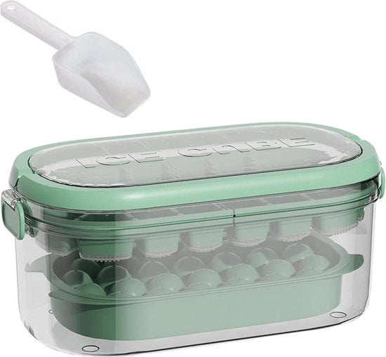 Igloo per Congelatore Mano a Mano con 48 Forme per Igiene e Cocktail. 

Dimensioni: 8.9 x 4.7 x 3.7". 
Incluso: contenitore di conservazione per congelatore.
