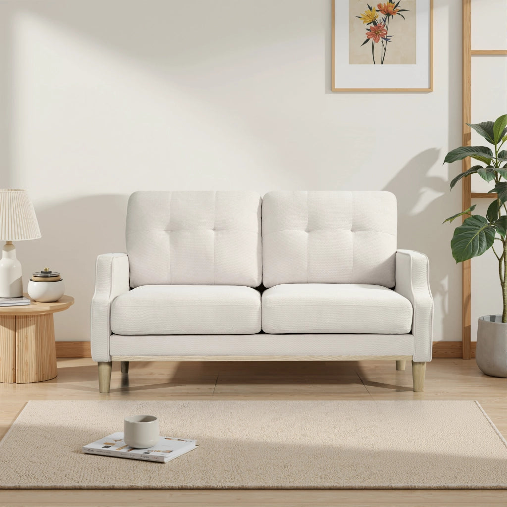 Divano a due posti con porta USB, cuscino spesso e braccioli sagomati per piccoli spazi in legno e tessuto beige