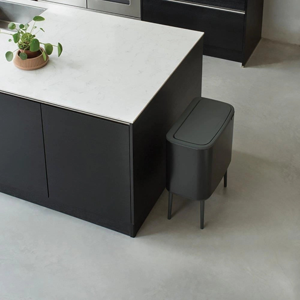 Brabantia 316203 Bo Touch Bin Pattumiera 2 Secchi 11+23 Litri Apertura Soft-Touch Piedini Regolabili colore Nero Opaco
