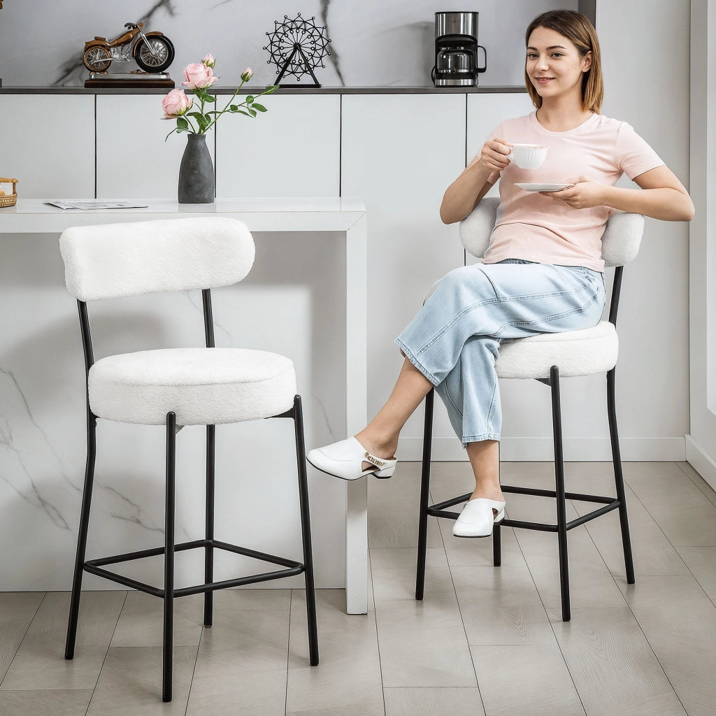 Sgabello da bar con schienale curvo e poggiapiedi ¨C zephmum ¨C 49x52x95 cm crema