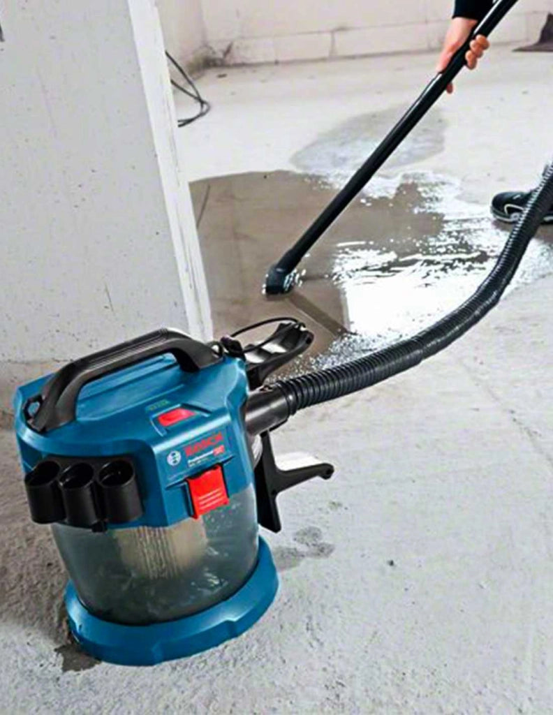 Aspiratore BOSCH GAS 18V-10 L (Solo corpo + Accessori)