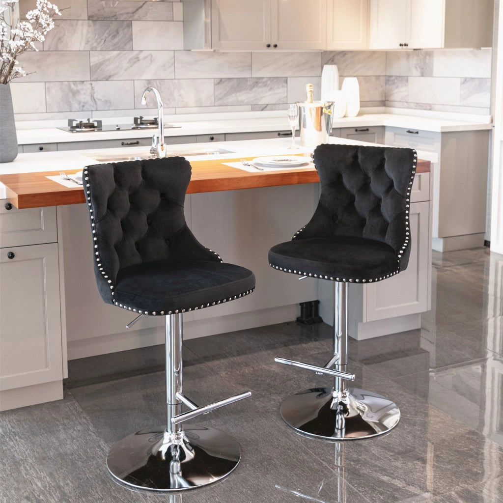 Sgabello da bar girevole in velluto con altezza regolabile, schienale ergonomico e base cromata nera per casa