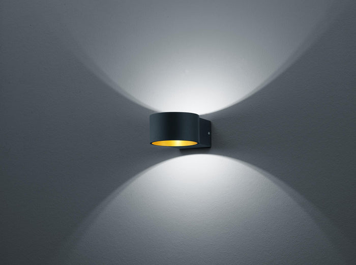 Applique da Interno a LED in Metallo Nero Opaco