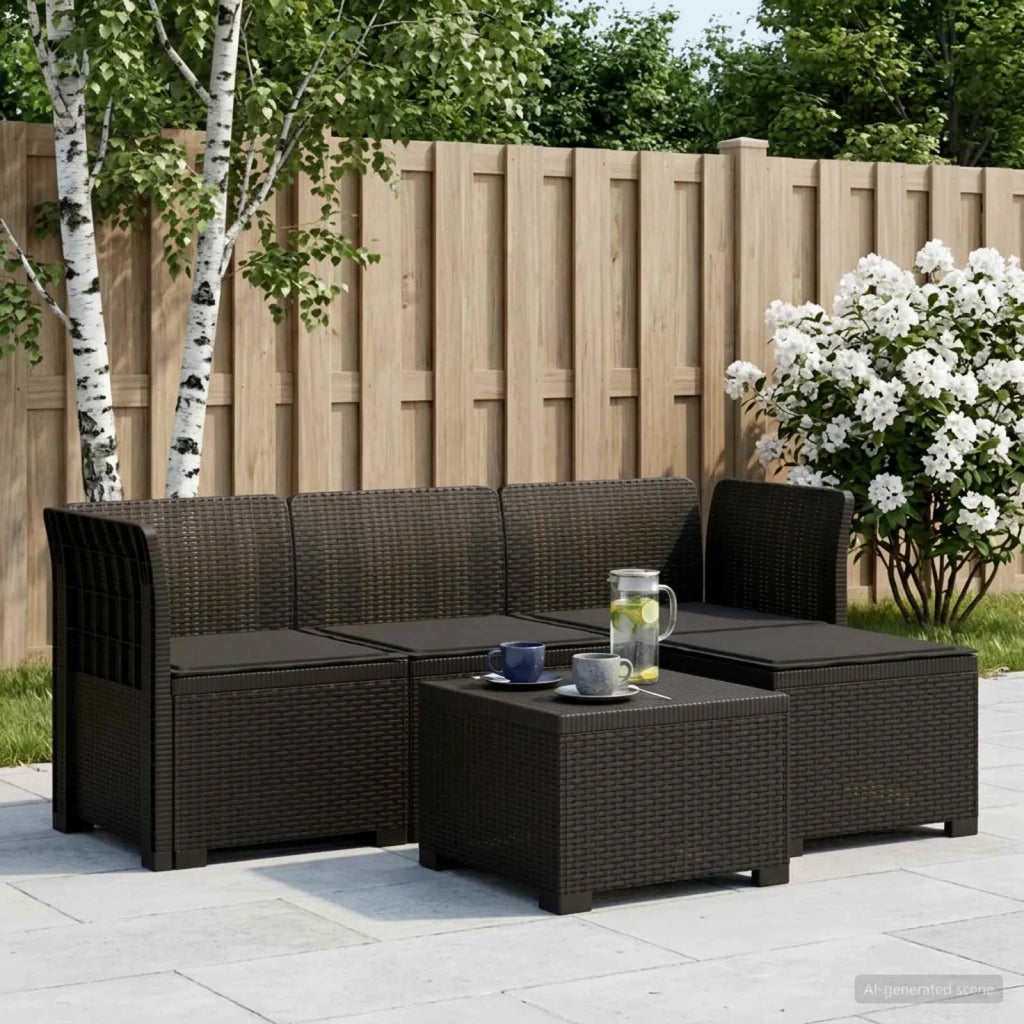 Divano da giardino 4 posti con cuscini aspetto rattan PP 3443927