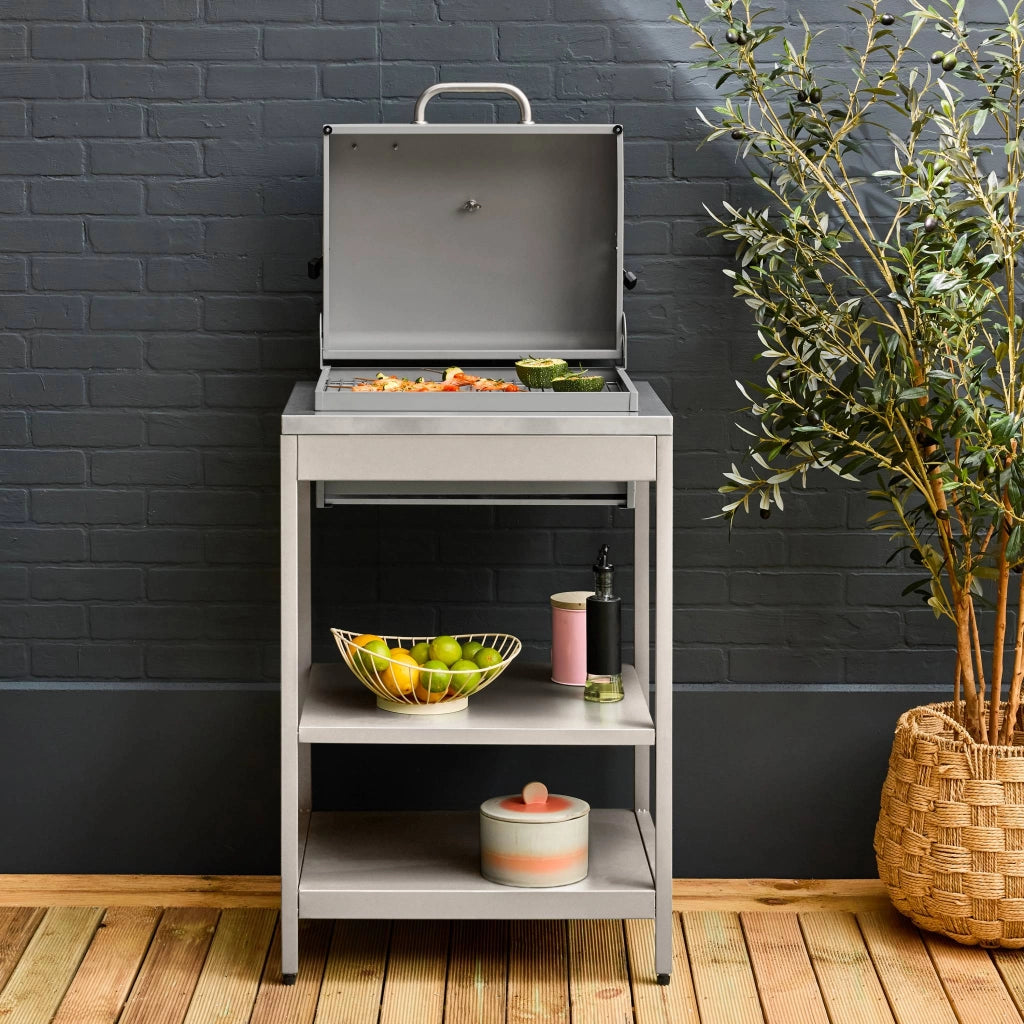 Mobile e barbecue a carbone in acciaio inossidabile con griglia