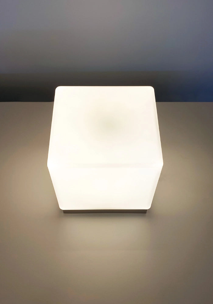 Binnie Applique da Parete in Vetro Bianco G9 IP20 - Rossini Group - Lampada da parete design essenziale