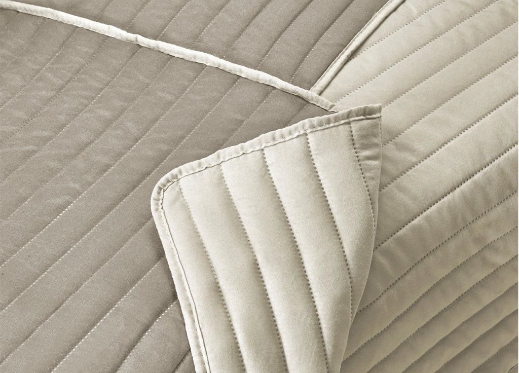 Copridivano Antimacchia Trapuntato Modello Sofà Tortora-Beige - Poltrona - Tortora-Beige