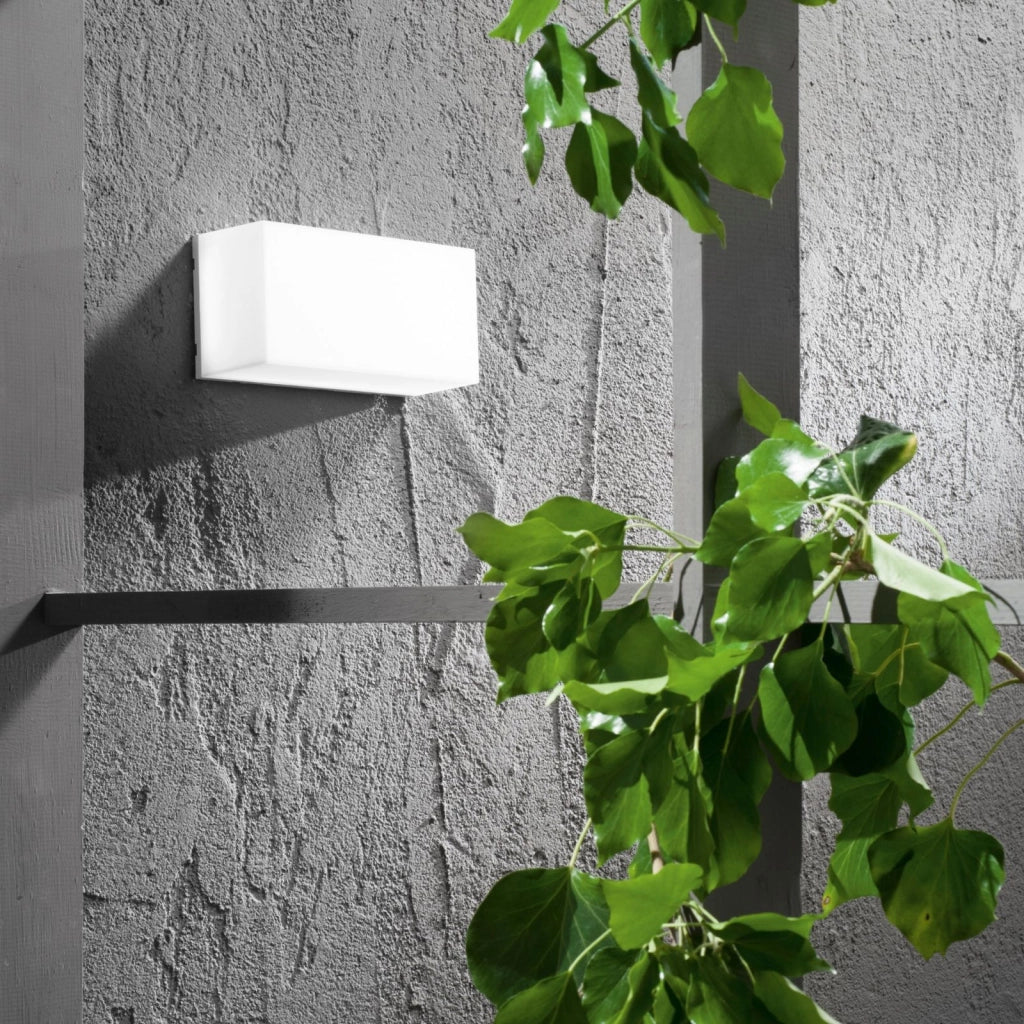 PLAFONIERA LED TOGO BIANCA RETTANGOLARE 8W 1000LM CCT 3000K / 4000K / 6500K IP65 20X7,5X10CM