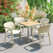 Set di 4 sedie da giardino impilabili con braccioli; 60x56x75 cm; plastica bianca