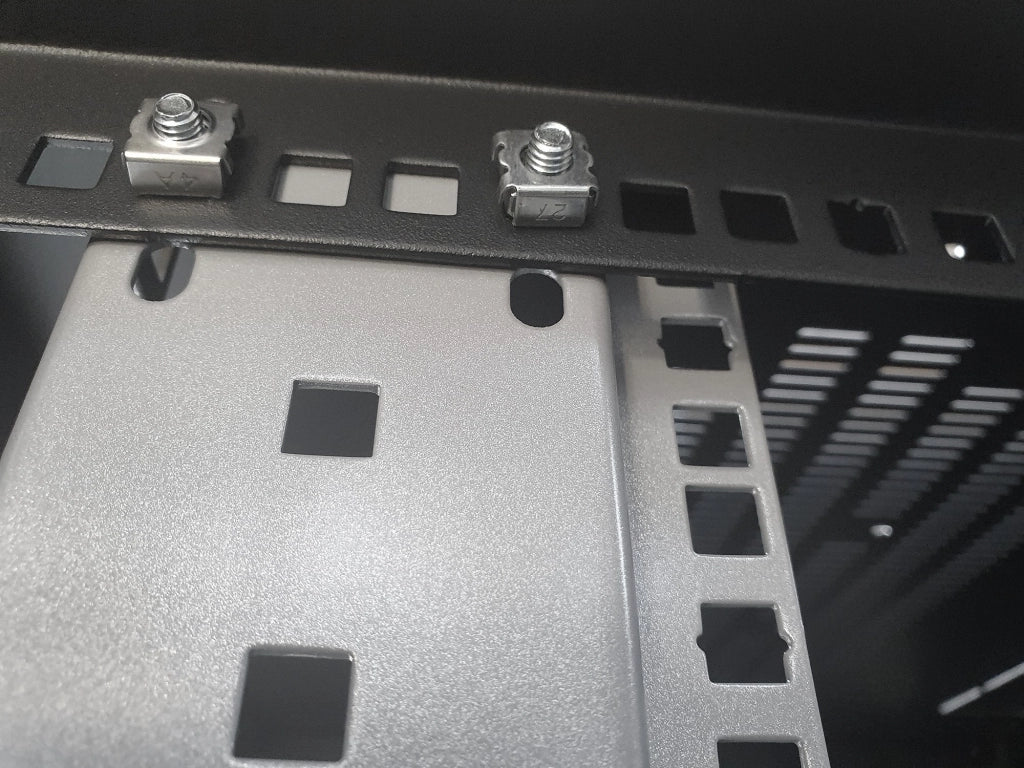 Armadio Server Rack NextGen 1000 19'' 800x1200 27U Nero Porta Grigliata