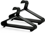 Hangers per abito in plastica nera per adulti con stanghetta per pantaloni e bavetta - 375 cm largo - 25pz
