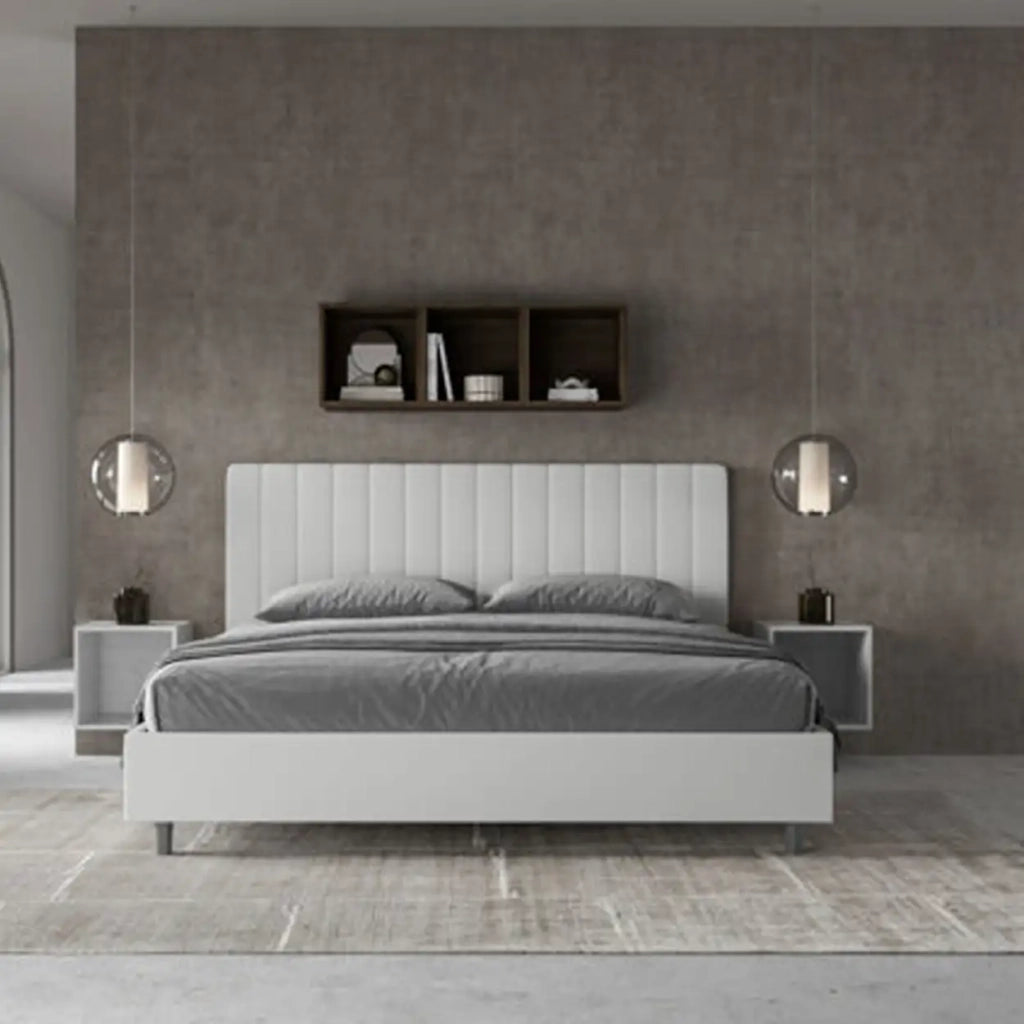 Letto matrimoniale king size con rete imbottito 180x210 similpelle bianco Agueda