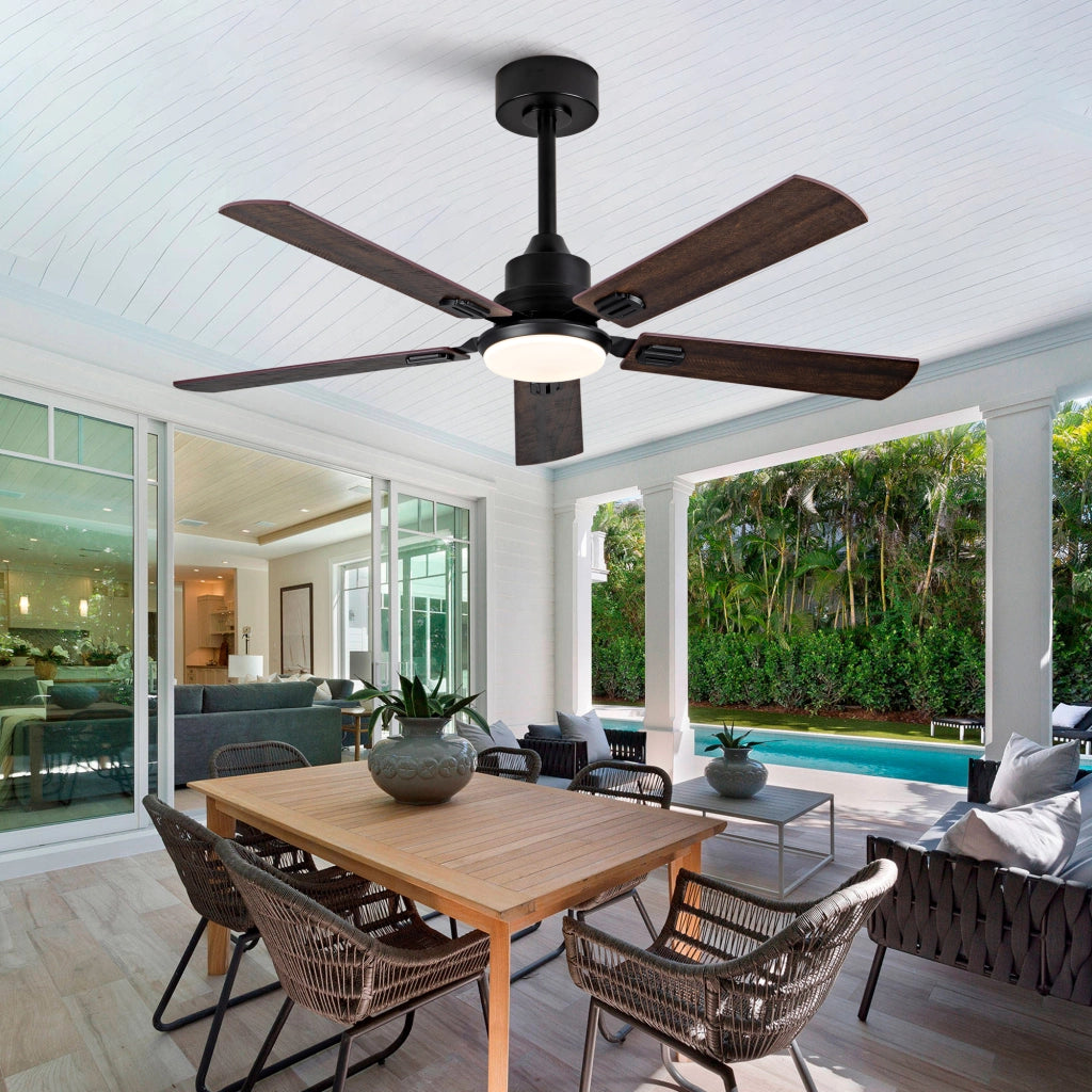 Ventilatore da soffitto nero con luce e telecomando 6 velocità motore DC reversibile 52 pollici metallo e legno
