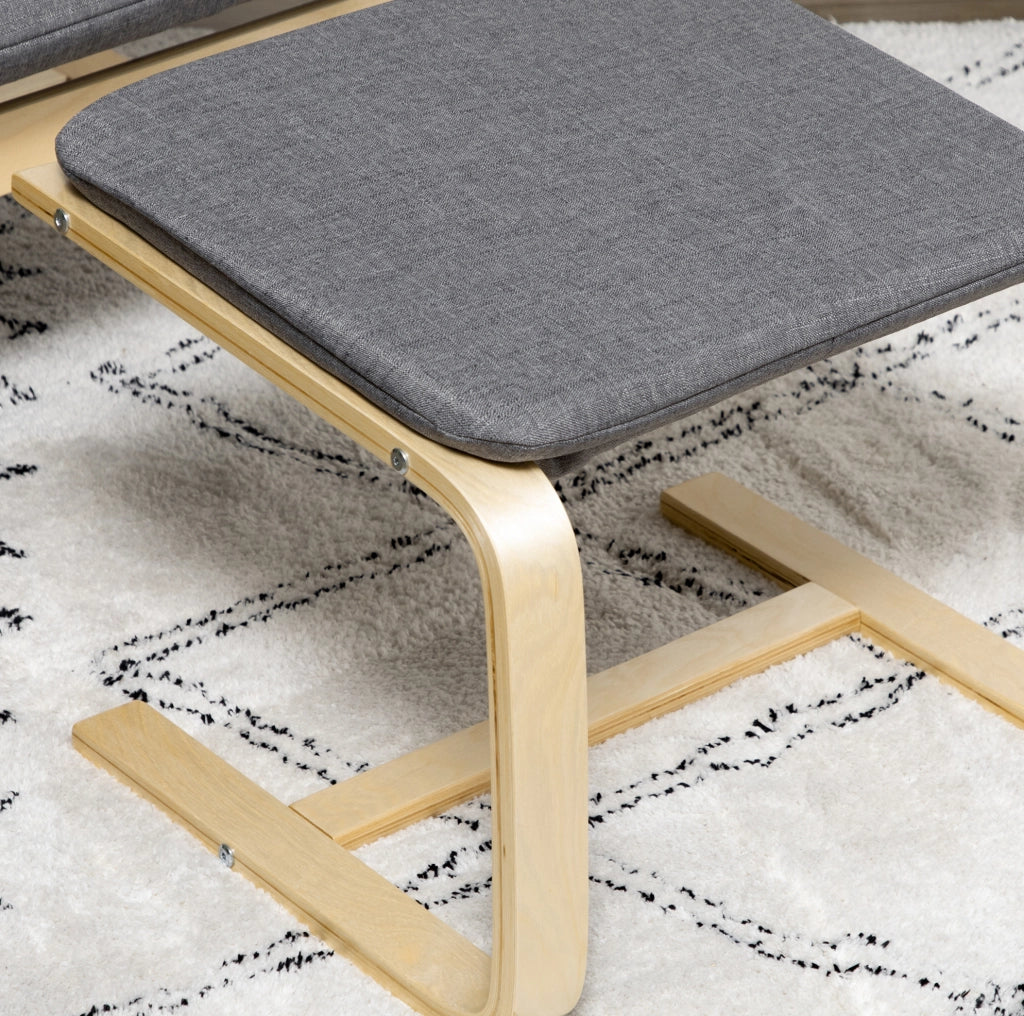 Set poltrona lounge grigia con poggiapiedi