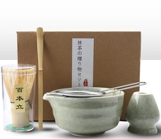 Set di Matcha 5 pezzi - Set di tè verde 5 pezzi 
- Set di tè verde 500 ml 
- Set di tè verde con contenitore 
- Set di tè verde con cucchiaio 
- Set di tè verde con setaccio 
- Set di tè verde compatto e multifunzionale 
- Set di tè verde