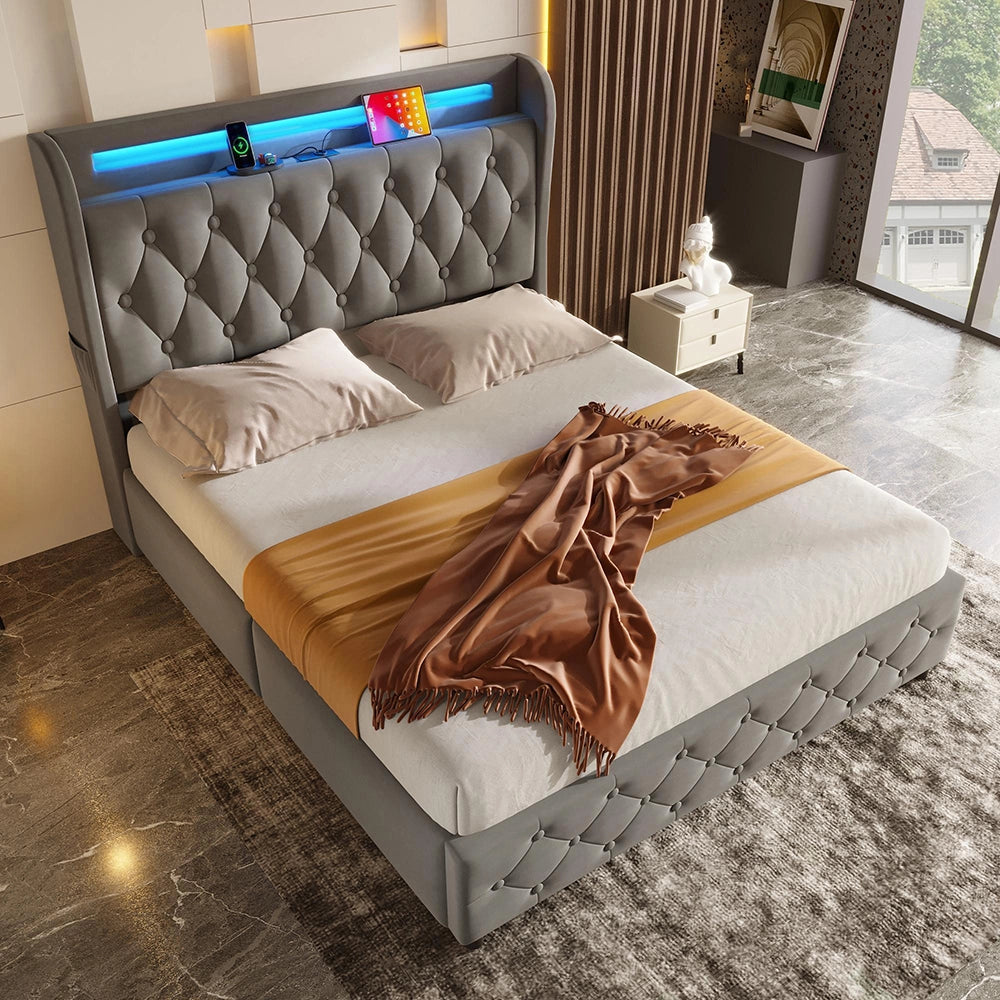 Letto imbottito 140x190 - Xylo - LED, USB, testiera con scaffali, 4 cassetti, velluto