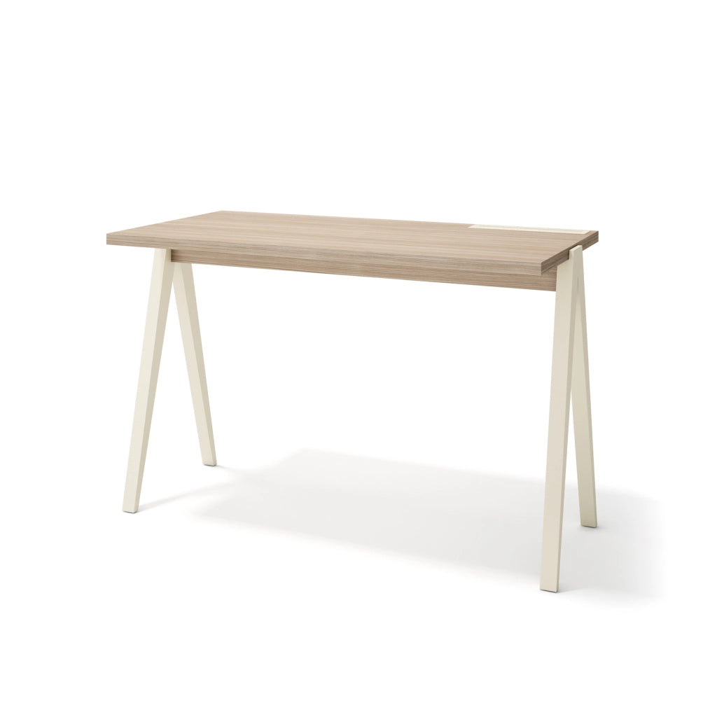 Scrivania Herdasa effetto noce chiaro gambe faggio in beige 75x120x60