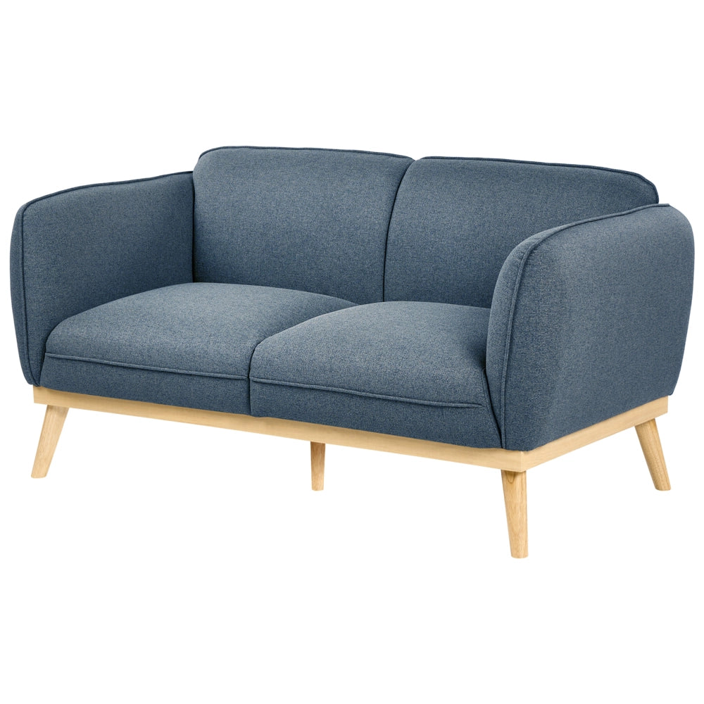 Set da salotto in stile scandinavo con divani a 2 e 3 posti, gambe affusolate in legno e rivestimento in tessuto blu