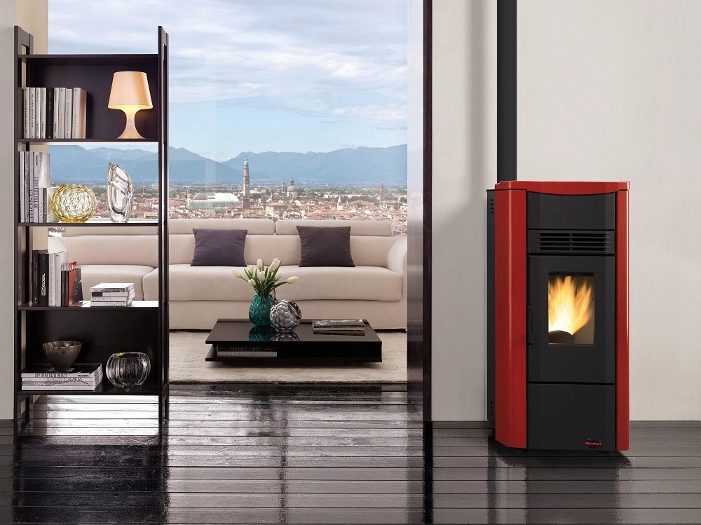 STUFA PELLET NORDICA GIUSY PLUS EVO 2.0 CANALIZZATA 9,2 KW ACCIAIO E MAIOLICA BORDEAUX