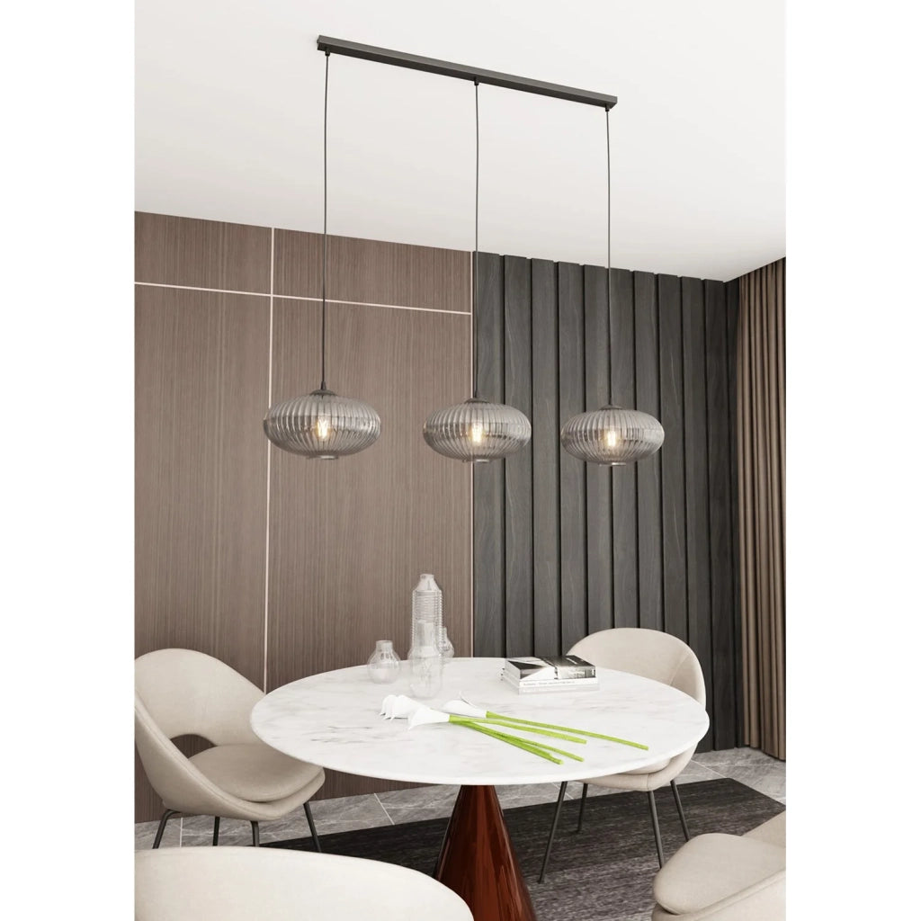 Lampadario 3 Luci Iris In Acciaio Nero Paralume Plissettato Fumè