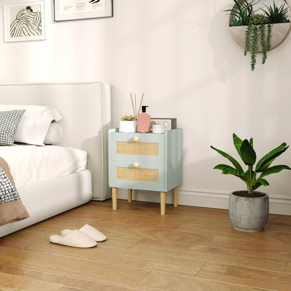 Comodino con 2 cassetti effetto rattan naturale ¨C Xylo ¨C legno verde oliva 39,8x30x52,5 cm